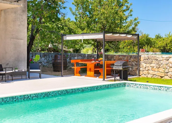 Apartment Zen Escape - Private Pool *