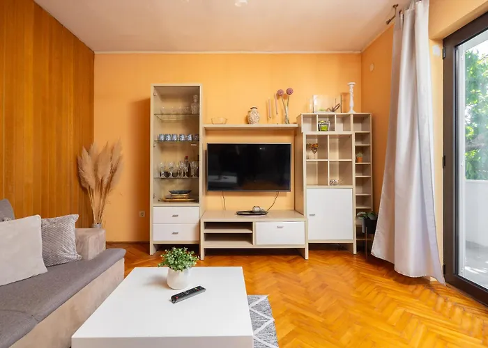 Zen Escape - Private Pool Apartment Ostrvica